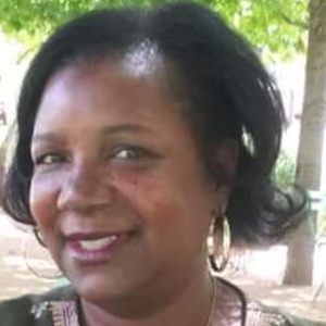 Meet your Posher, Denise